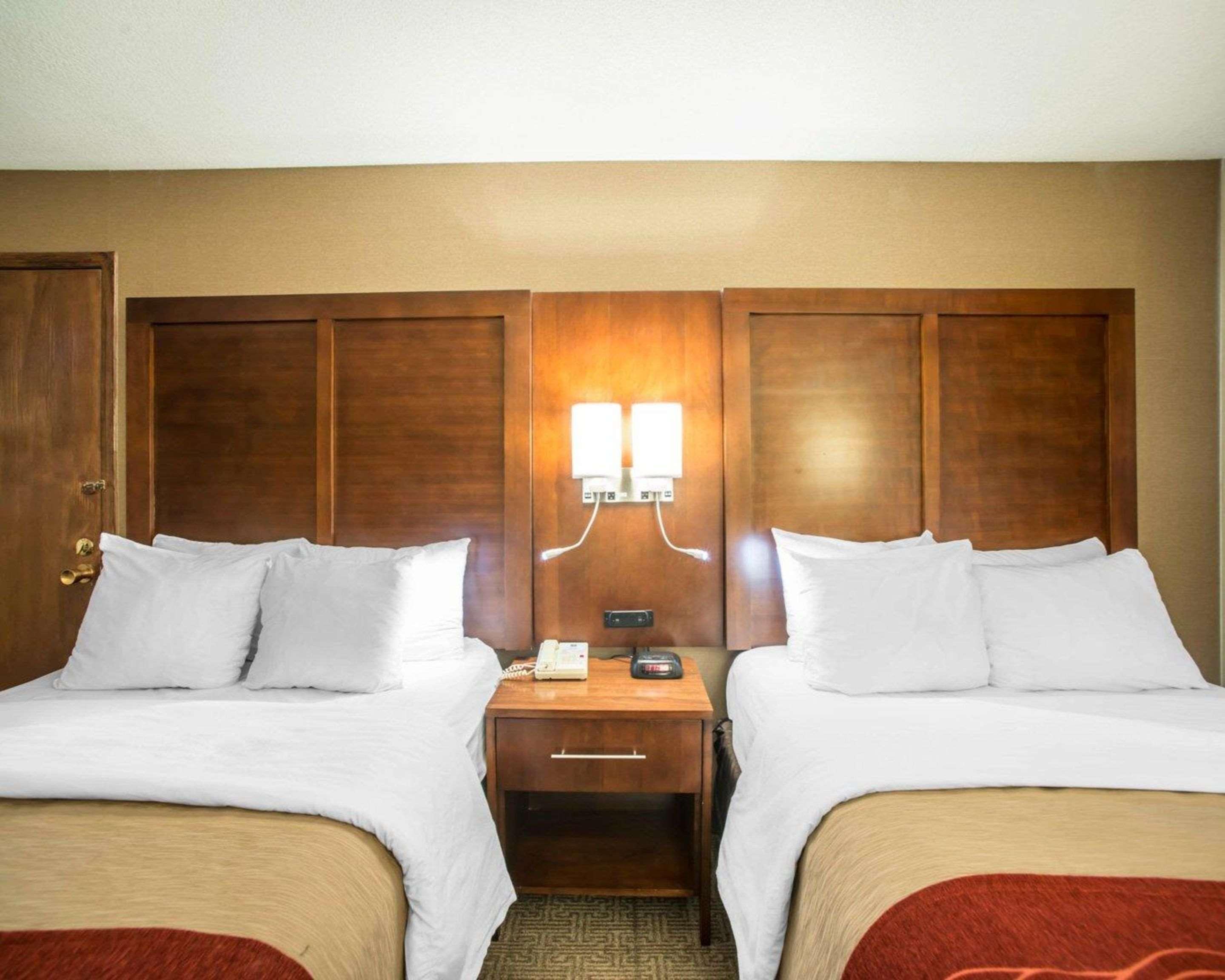 Quality Inn & Suites Boonville - Columbia Esterno foto