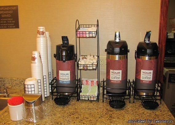Quality Inn & Suites Boonville - Columbia Esterno foto
