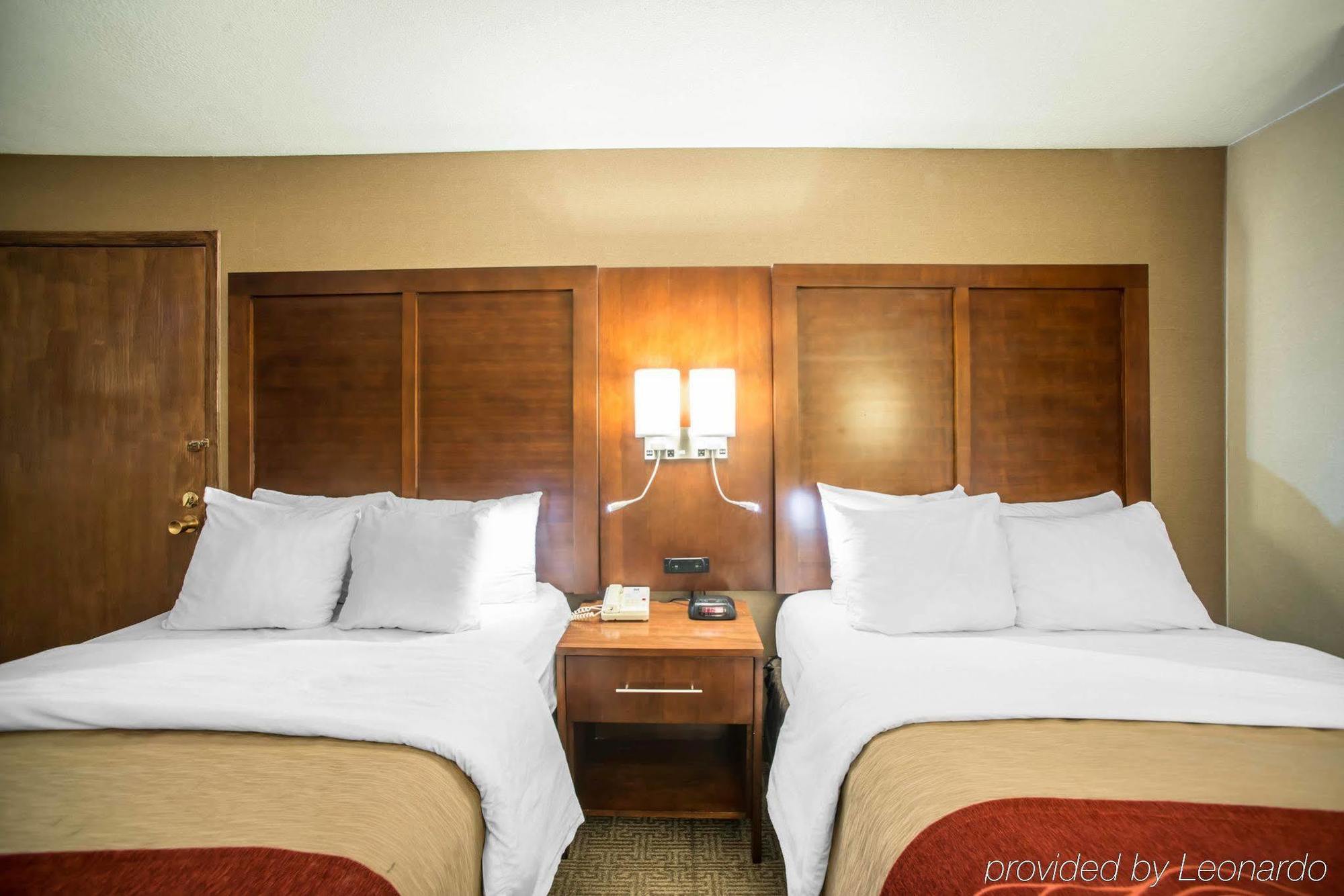 Quality Inn & Suites Boonville - Columbia Esterno foto